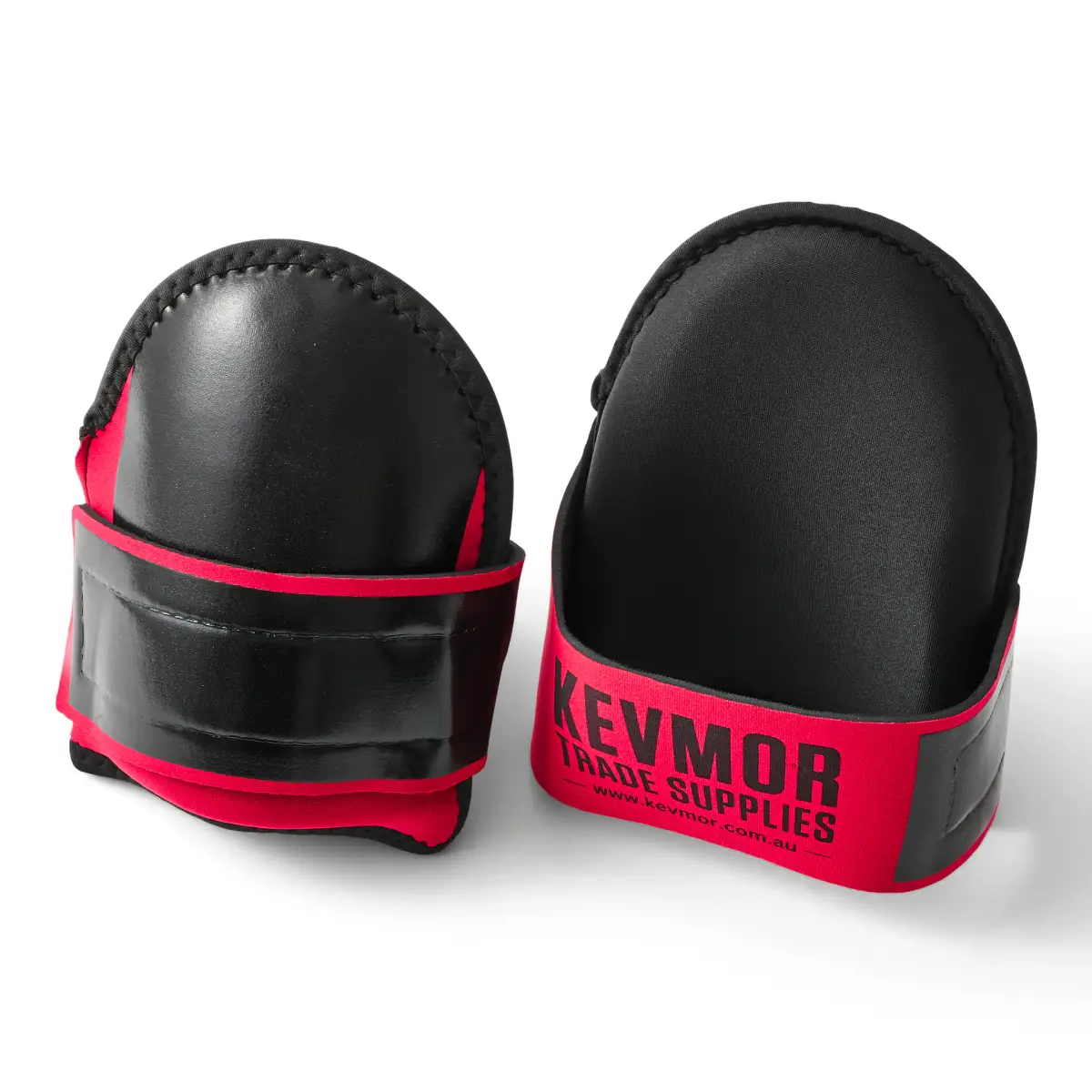Black and red Kevmor UFS1078 trade knee pads photographed from the front and back on white